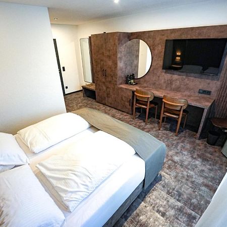 Jg Hotel Antoniergasse 메밍겐 외부 사진